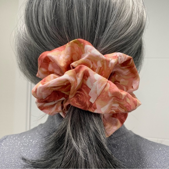 Rose Print Print Hair Scrunchie. Pink Multi. Medium - Picture 2 of 10